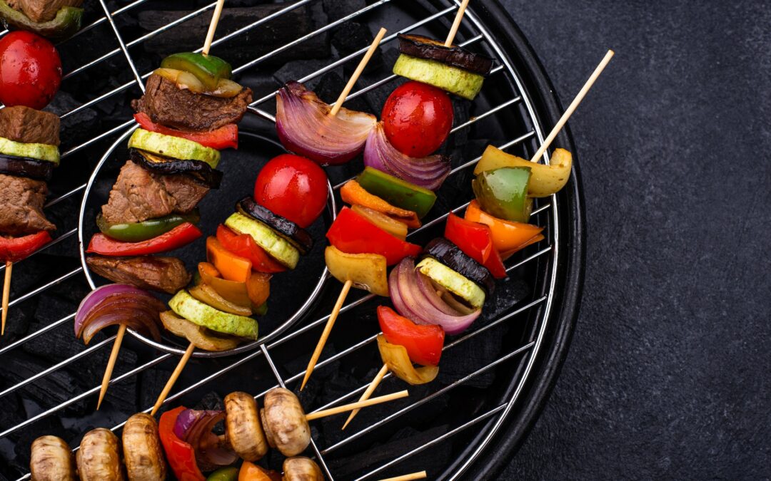 Brochettes de viandes avec légumes